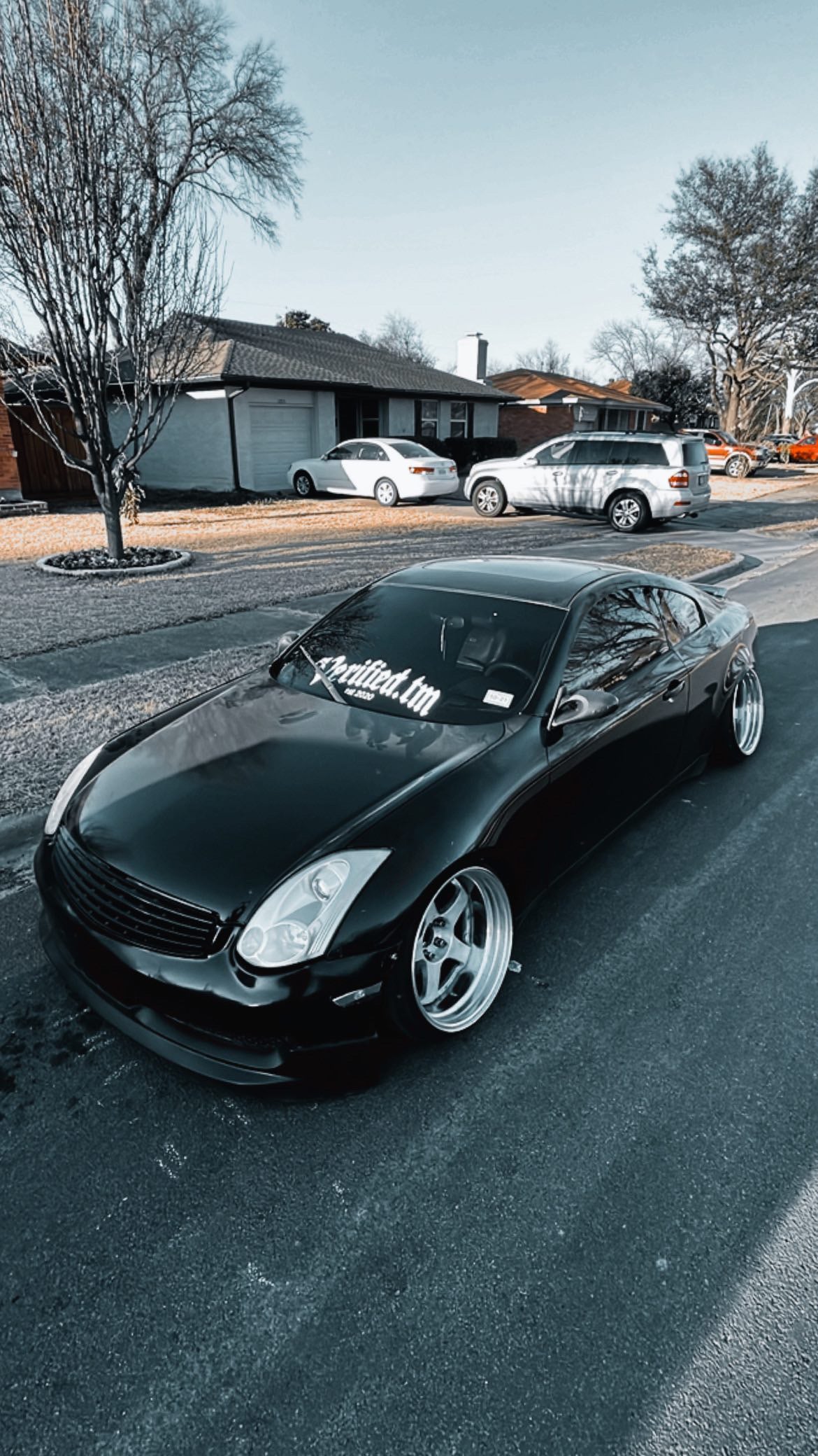 V2 Banner