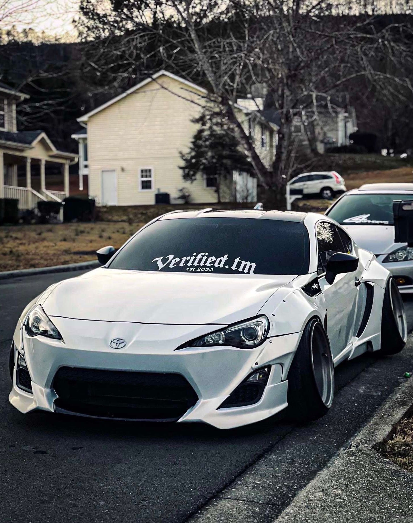 V2 Banner